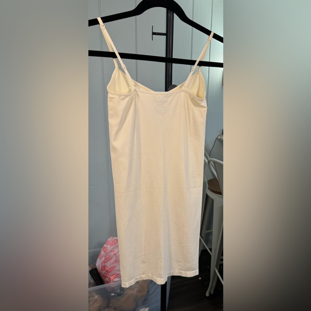 NWOT Free People Intimately Seamless Slip - Cream - XS/S - Picture 12 of 13